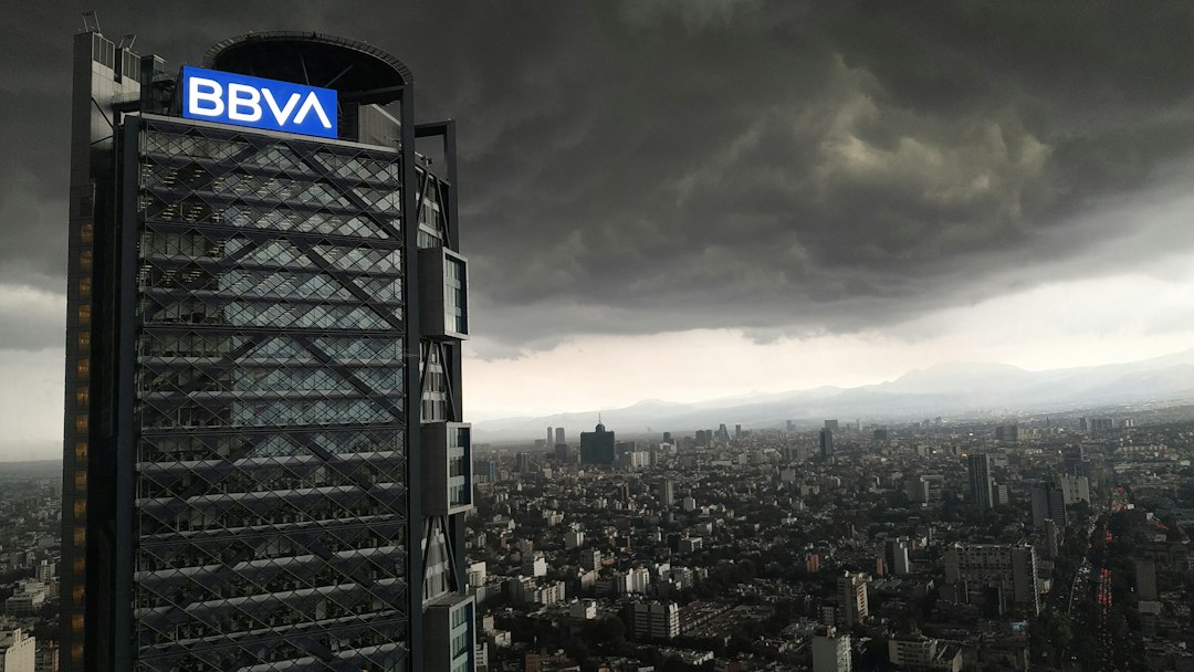 BBVA México: La Tarjeta de Crédito Azul que Todo Mexicano Debería Conocer