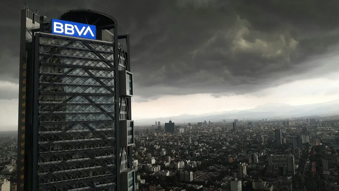 BBVA México: La Tarjeta de Crédito Azul que Todo Mexicano Debería Conocer