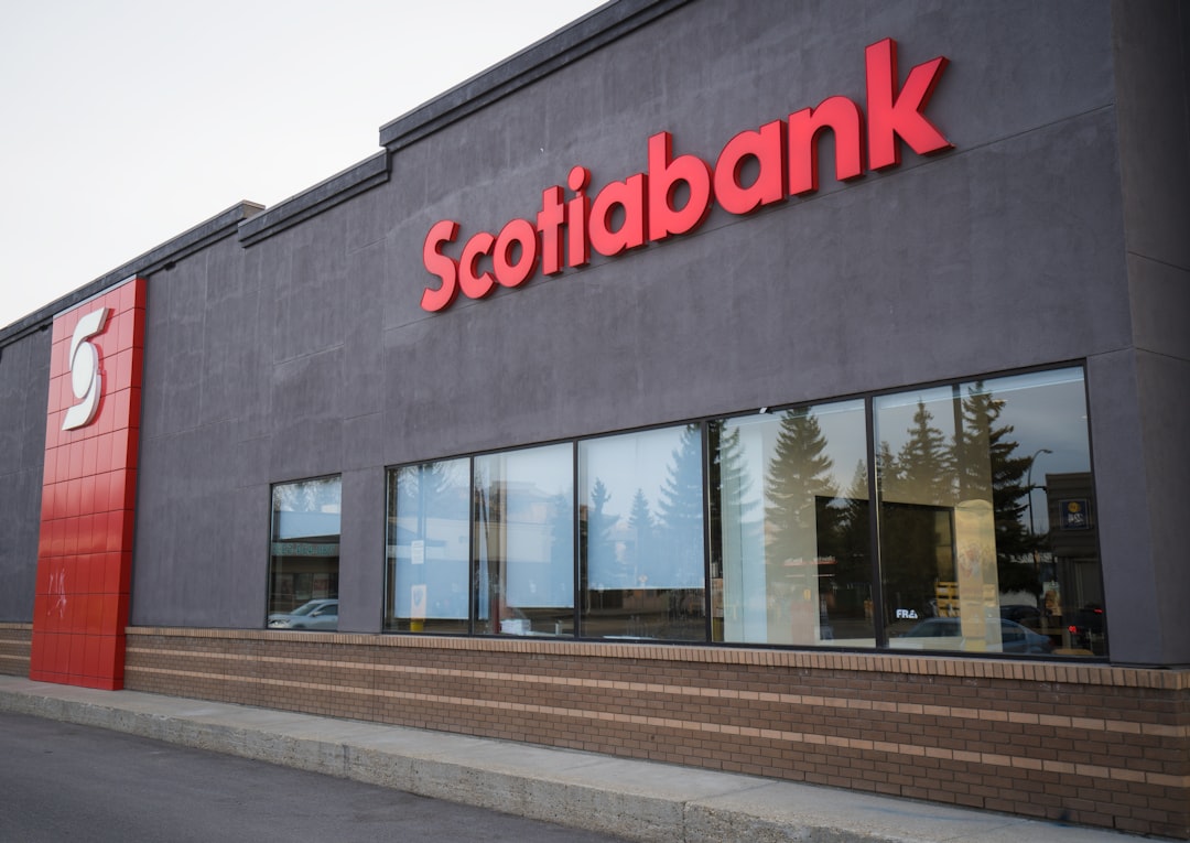 Scotiabank Colpatria: Análisis Completo del Banco para Colombianos