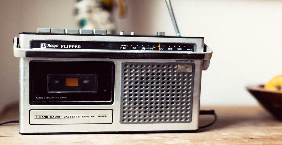 Sonhar Com Rádio Antigo
